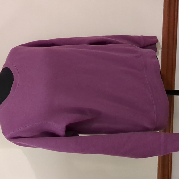 Hanes Girl's Medium purple Sweatshirt - Picture 2 of 5